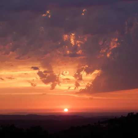 Alojamento de Acomodação e Pequeno-almoço O Homem 3*