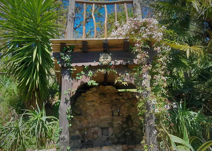 Bed & Breakfast O Homem 3*